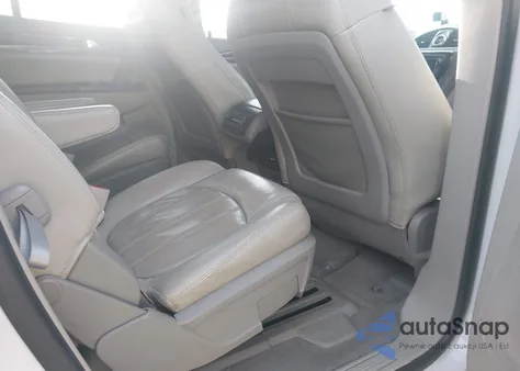 2016 Buick Enclave Premium z USA, uszkodzony, nr VIN 5GAKRCKD2GJ250085